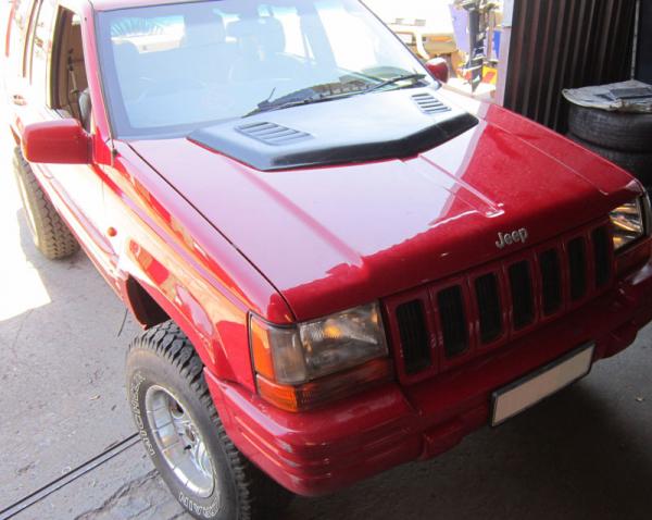 jeep-grand-cherokee-heat-extration-hood-panel